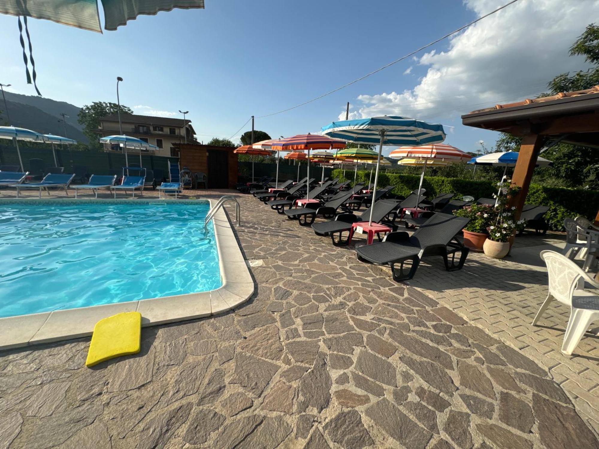 Azienda Agrituristica Pericle 몬텔라 외부 사진